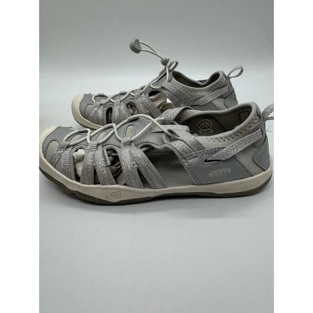KEEN silver glitter moxie sandals water shoes kids size 3